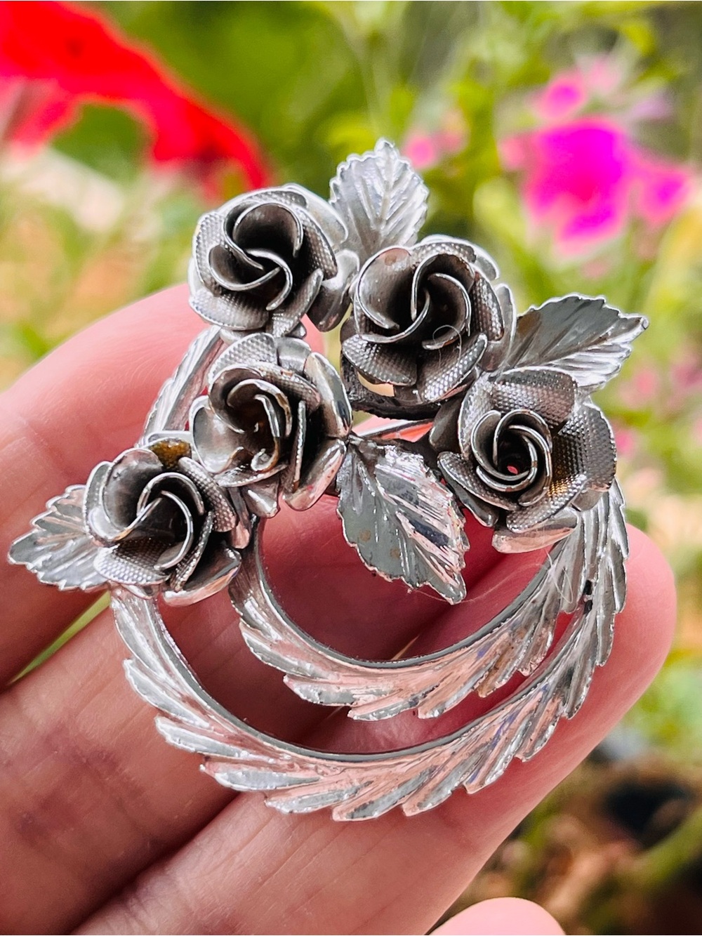 Vintage Signed Coro Silver Tone Rose Floral Wreath Brooch Pin